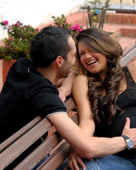 couple-pregnancy-marriage