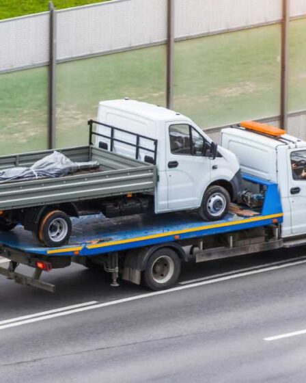 Signs It's Time to Replace Your Trailer Hitch