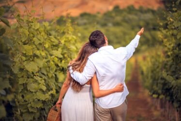 Planning the Perfect Farm Wedding for Your Special Day