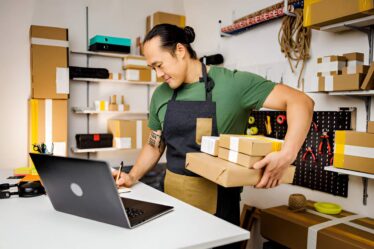 5 game-changing strategies for mastering the art of small business leadership